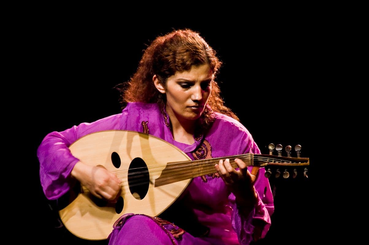 Waed Bouhassoun + Amsterdams Andalusisch Orkest